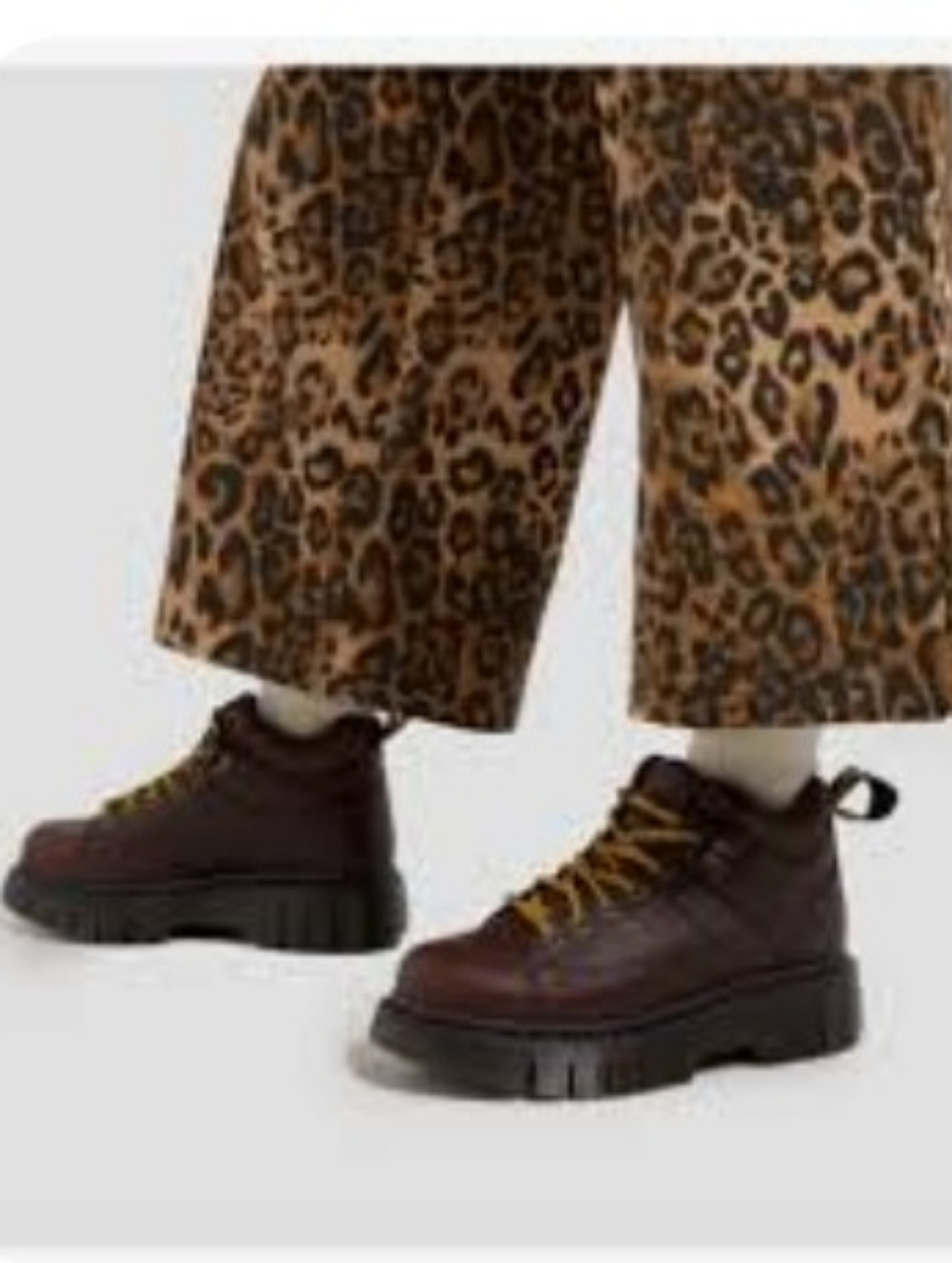 DR MARTENS, WOODARD LEATHER LACE UP ANKLE BOOTS
